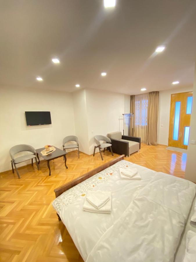 K&N Guesthouse 트빌리시 외부 사진