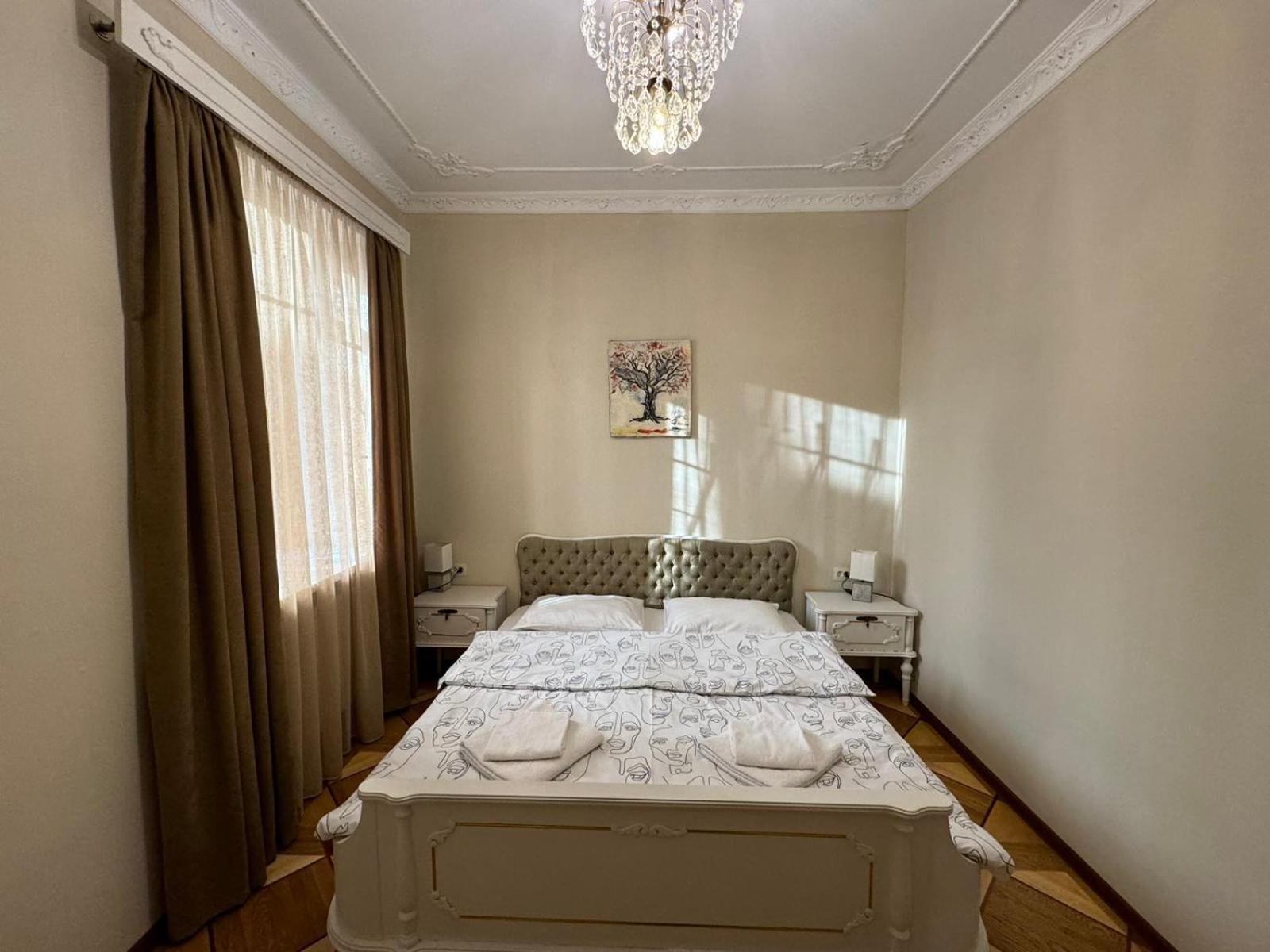 K&N Guesthouse 트빌리시 외부 사진