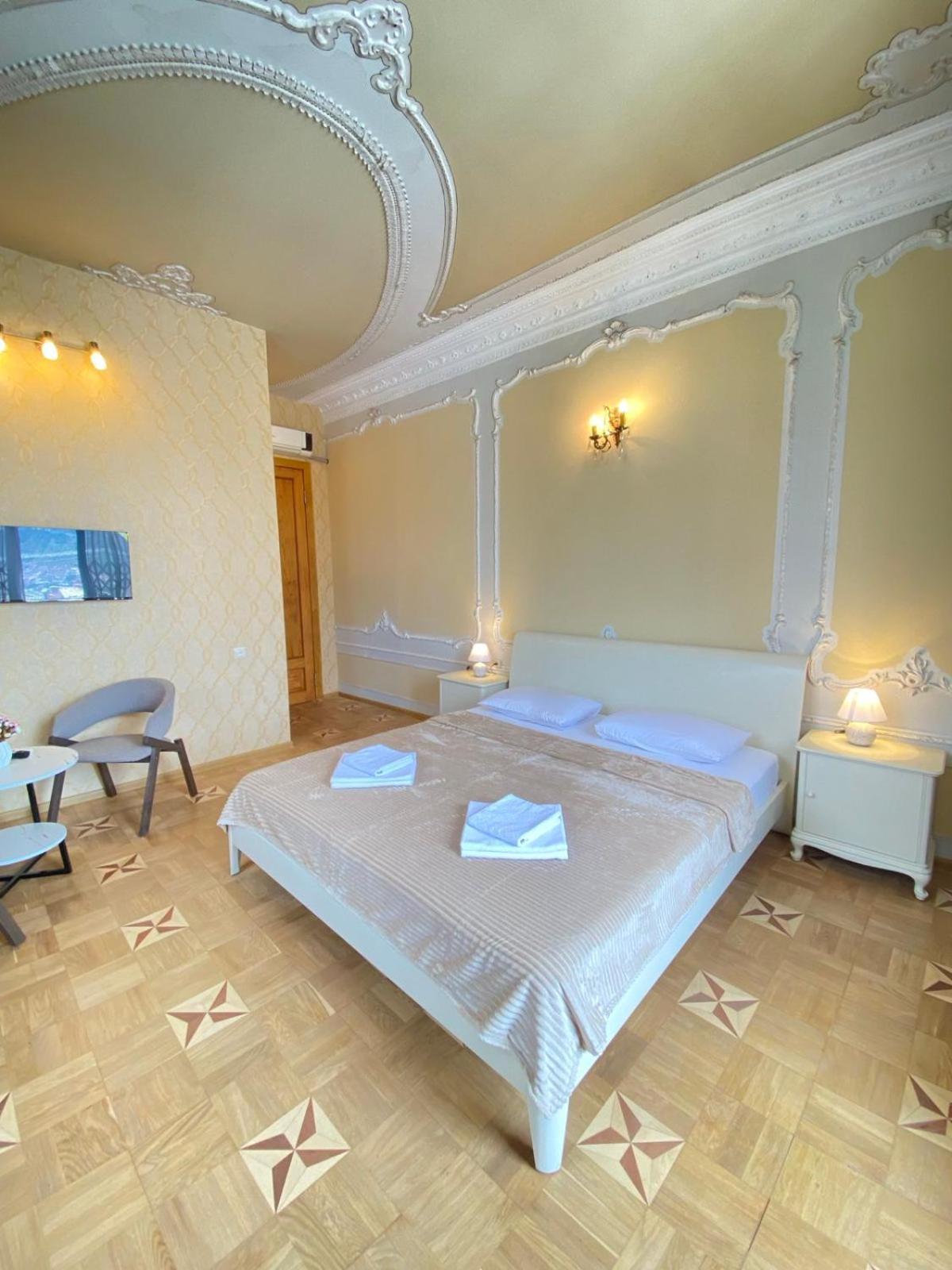 K&N Guesthouse 트빌리시 외부 사진